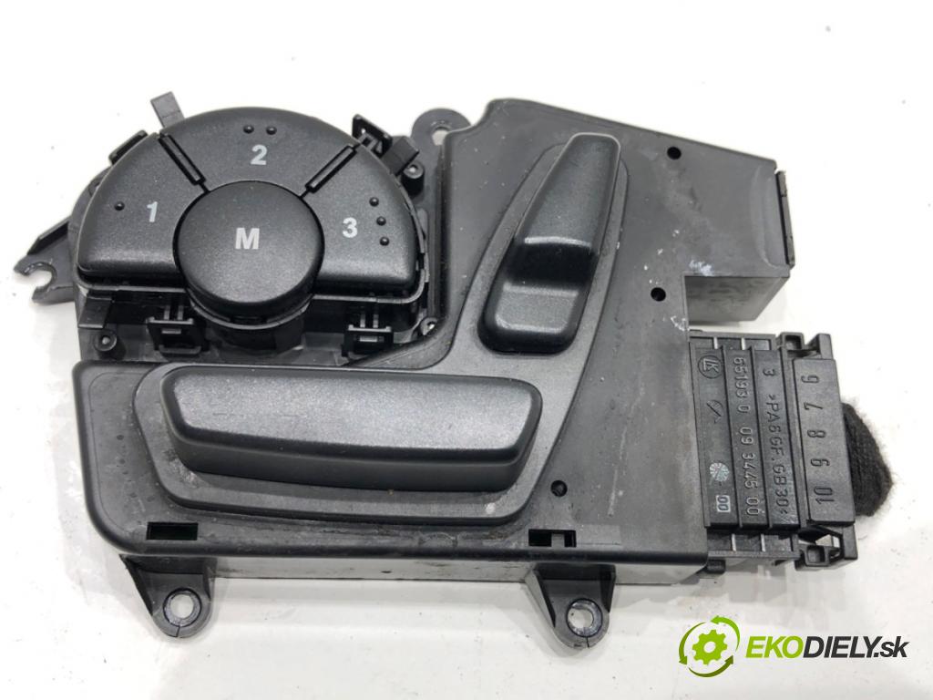 MERCEDES-BENZ X164 SUV 2007 165 kW GL 320 CDI 4-matic (164.822) 2987 přepínač sedačky levý A1648704310