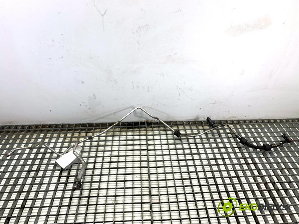 MERCEDES-BENZ X164 SUV 2007 165 kW GL 320 CDI 4-matic (164.822) 2987 rúrka klimatizace  (Trubka klimatizace)