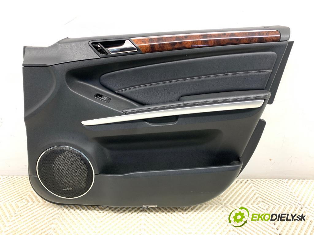 MERCEDES-BENZ X164 SUV 2007 165 kW GL 320 CDI 4-matic (164.822) 2987 ča dveře pravý přední část 