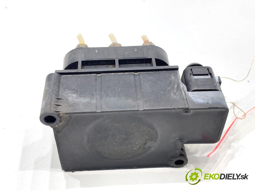 MERCEDES-BENZ X164 SUV 2007 165 kW GL 320 CDI 4-matic (164.822) 2987 rozdělovač nápravy A2513200058