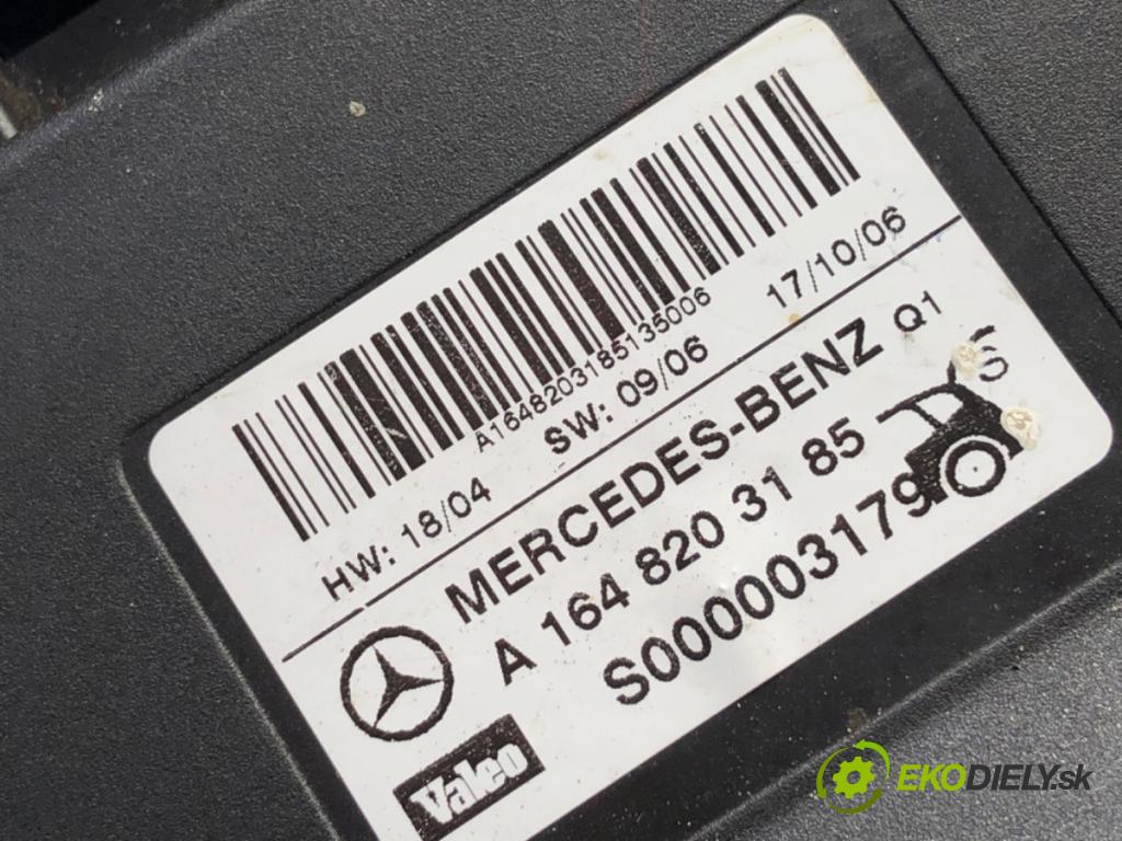MERCEDES-BENZ X164 SUV 2007 165 kW GL 320 CDI 4-matic (164.822) 2987 modul dveří A1648203185
