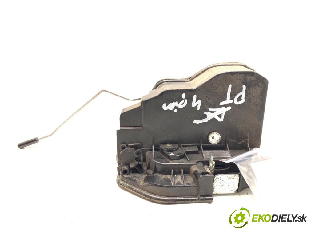 BMW F11 Kombi 2011 190 kW 530 d xDrive 2993 zámok Dvere ľavy zad 7229460