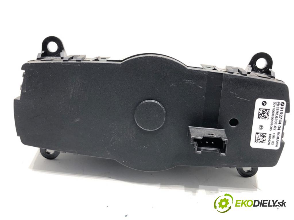 BMW F11 Kombi 2011 190 kW 530 d xDrive 2993 Spínač svetiel 9192744