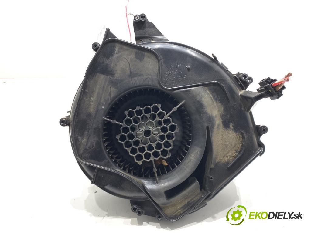 BMW F11 Kombi 2011 190 kW 530 d xDrive 2993 ventilátor kúrenia 9159332