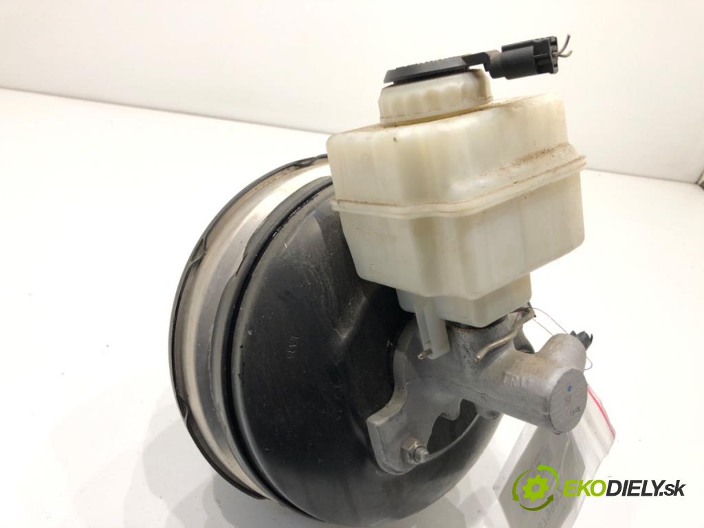 BMW F11 Kombi 2011 190 kW 530 d xDrive 2993 Posilovač bŕzd 6796726