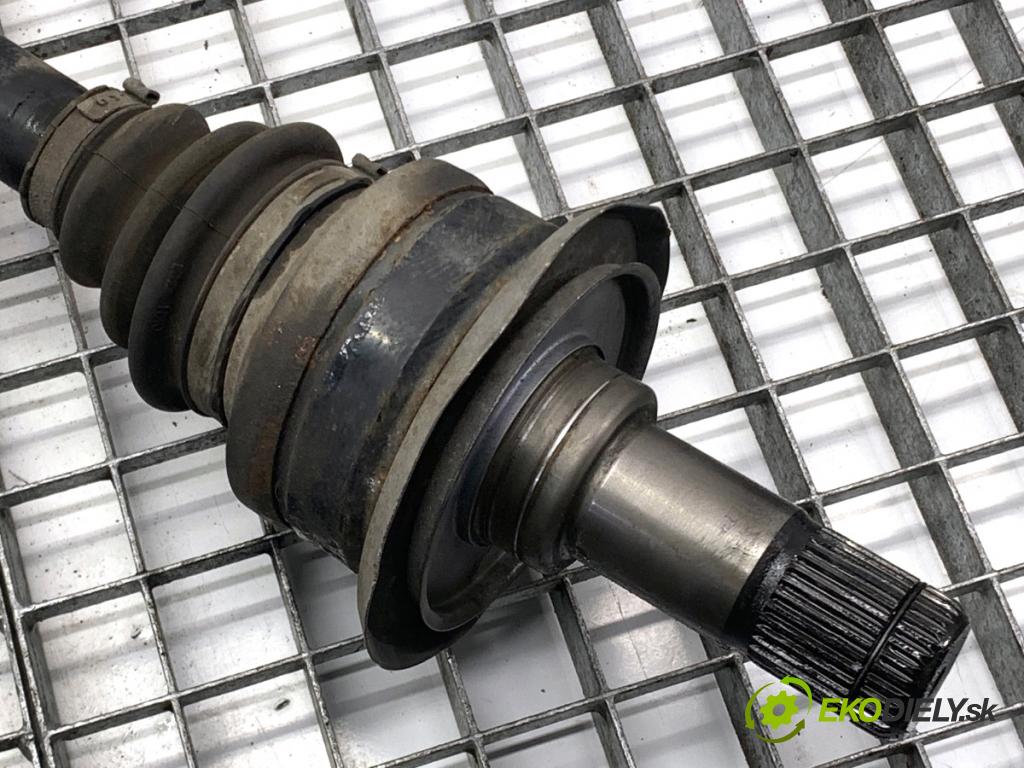 BMW F11 Kombi 2011 190 kW 530 d xDrive 2993 Poloos ľavy zad 7581017