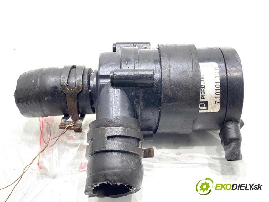 BMW F11 Kombi 2011 190 kW 530 d xDrive 2993 DALŠÍ: pumpa vody 9017982A (Vodní pumpa)