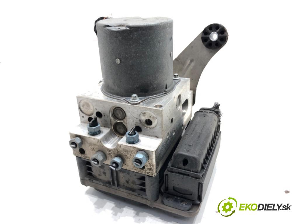 BMW F11 Kombi 2011 190 kW 530 d xDrive 2993 pumpa ABS 0265250546 (Pumpa ABS)