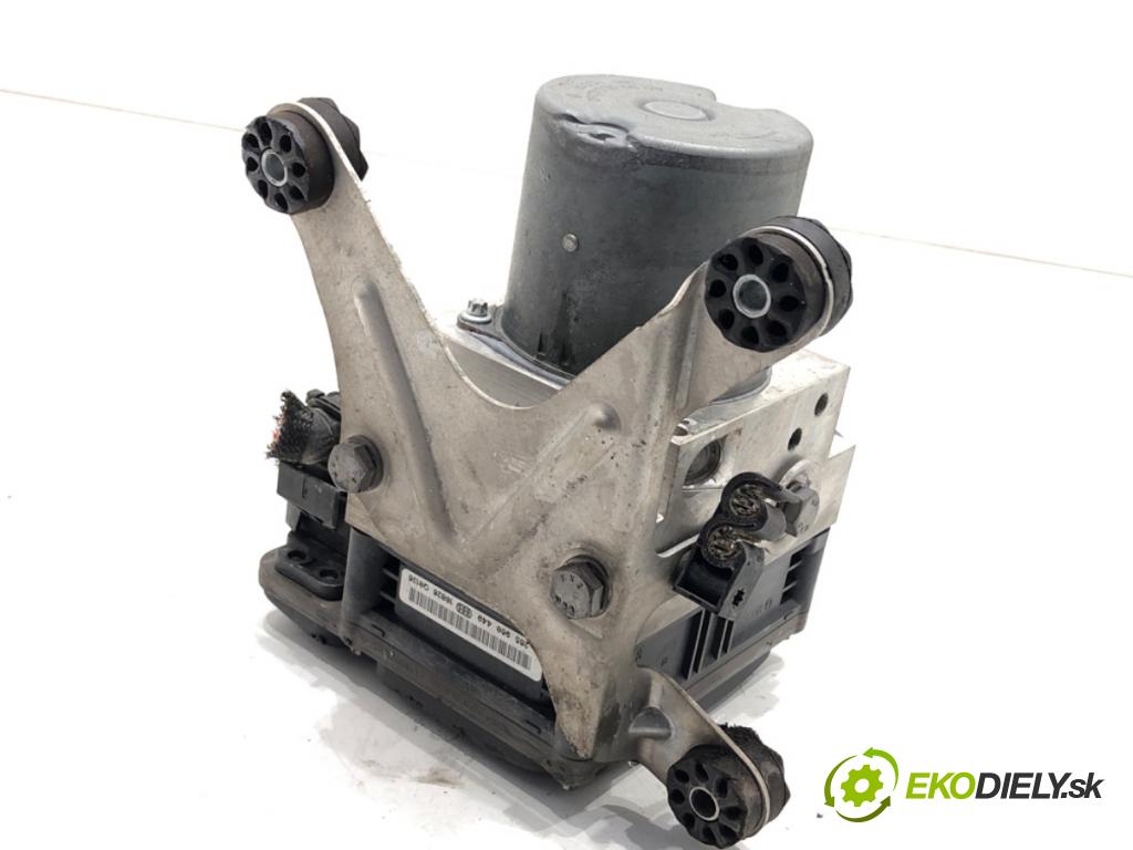 BMW F11 Kombi 2011 190 kW 530 d xDrive 2993 Pumpa ABS 0265250546 (Pumpa ABS)