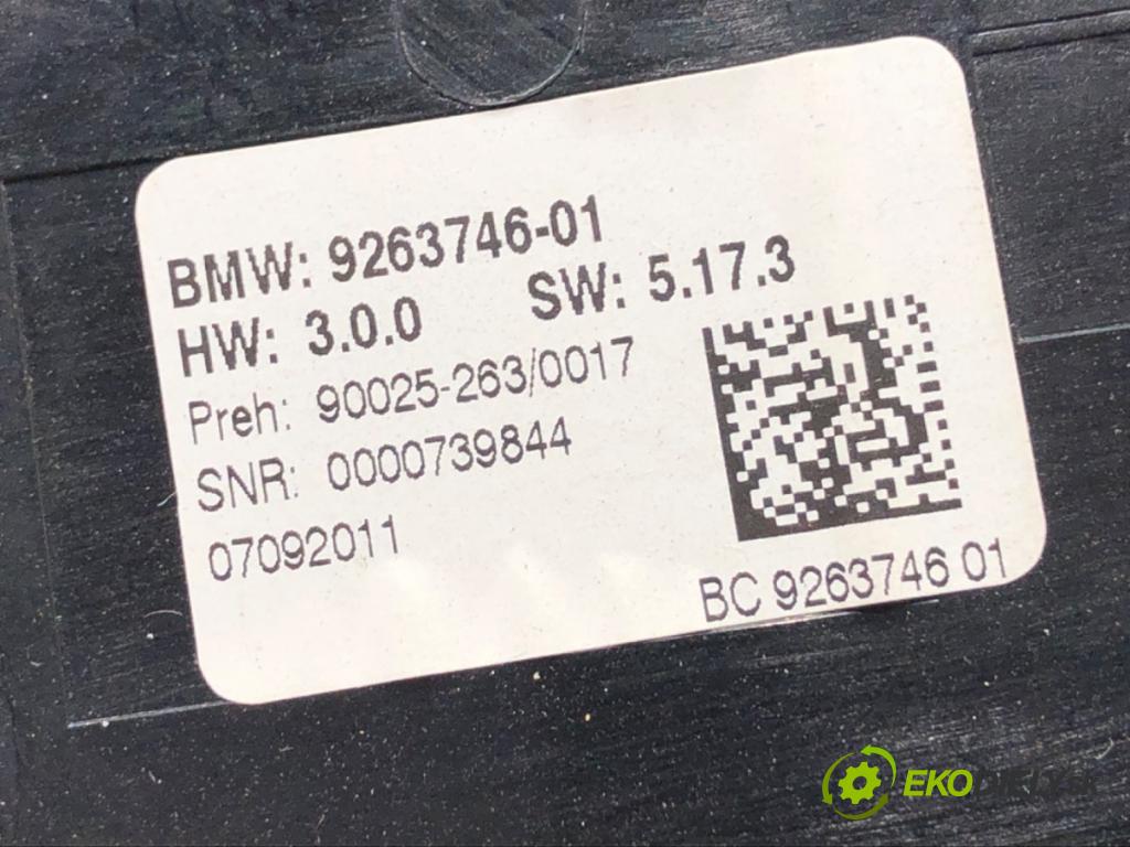 BMW F11 Kombi 2011 190 kW 530 d xDrive 2993 Panel ovládania kúrenia 9263746 (Prepínacie páčky pod volantom)