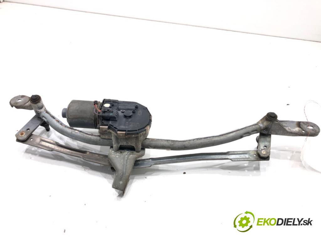 BMW F11 Kombi 2011 190 kW 530 d xDrive 2993 mechanismus stěračů přední část 3397021520 (Motorek stěračů přední)