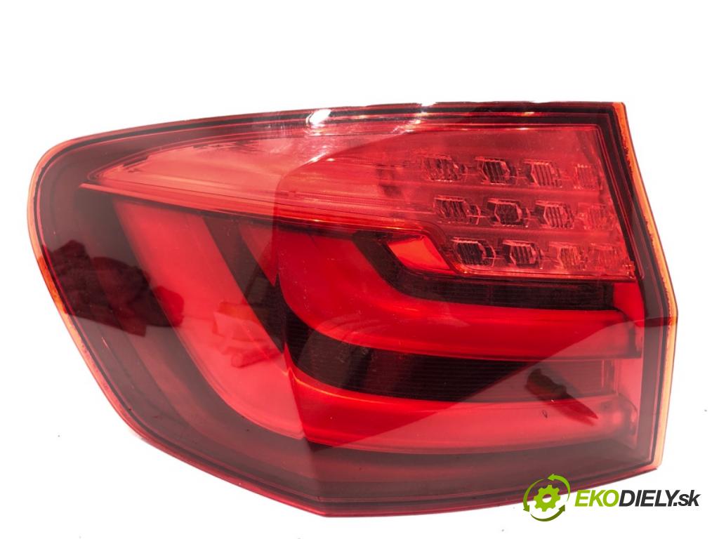 BMW F11 Kombi 2011 190 kW 530 d xDrive 2993 světlo levý zadní část 