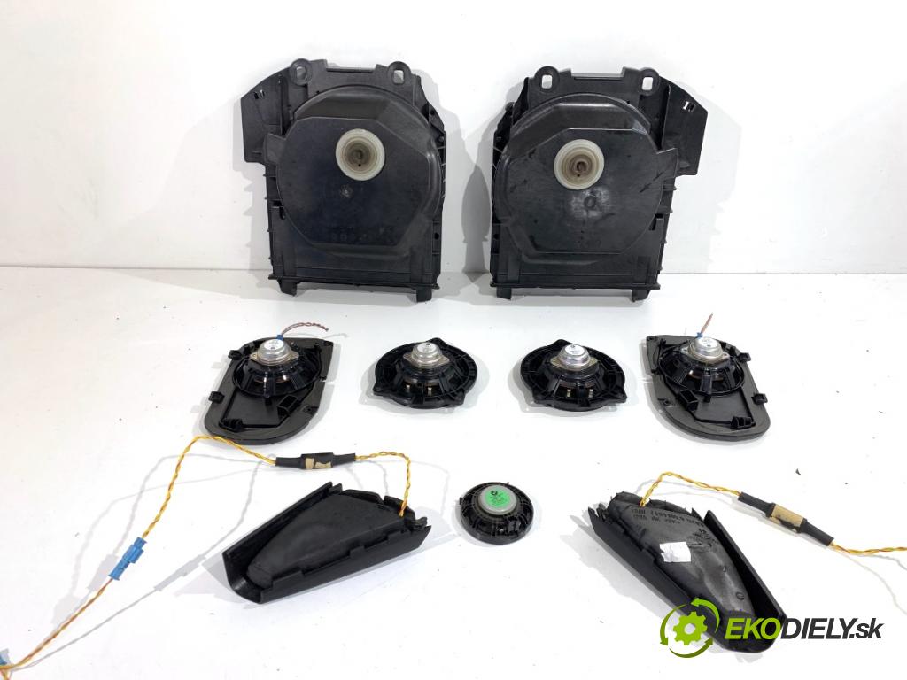 BMW F11 Kombi 2011 190 kW 530 d xDrive 2993 reproduktory 9195199 9169692