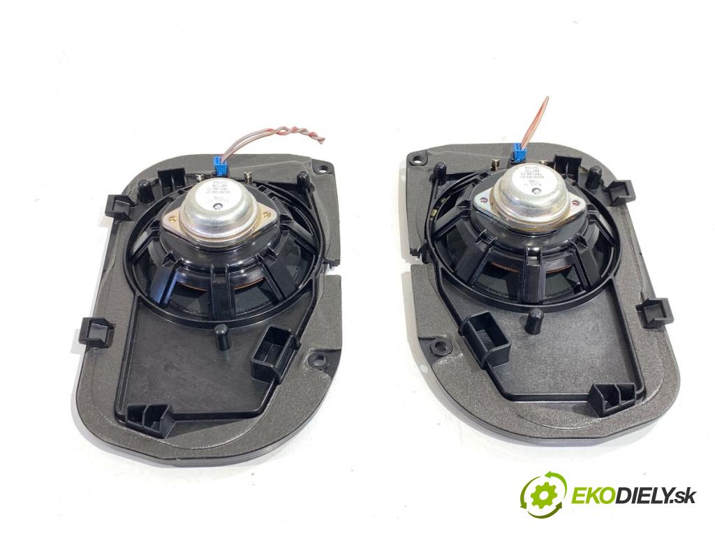 BMW F11 Kombi 2011 190 kW 530 d xDrive 2993 reproduktory 9195199 9169692