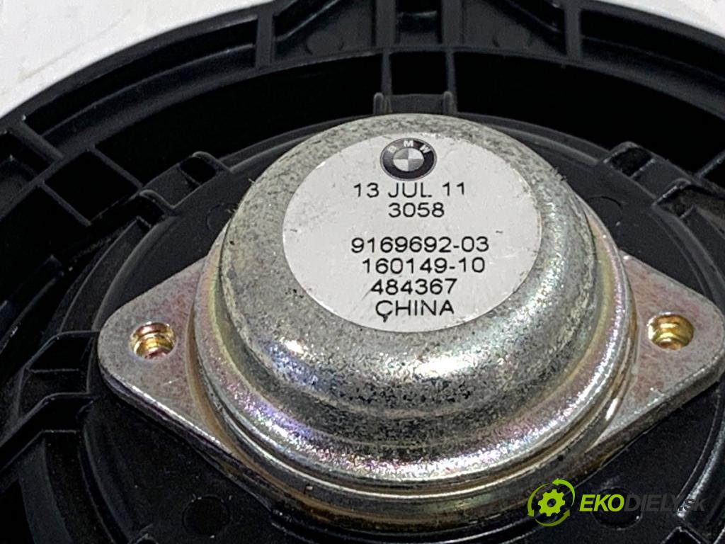 BMW F11 Kombi 2011 190 kW 530 d xDrive 2993 reproduktory 9195199 9169692