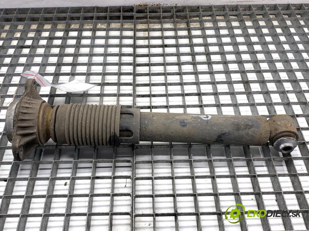 BMW F11 Kombi 2011 190 kW 530 d xDrive 2993 Tlmič pravy zad 6797772