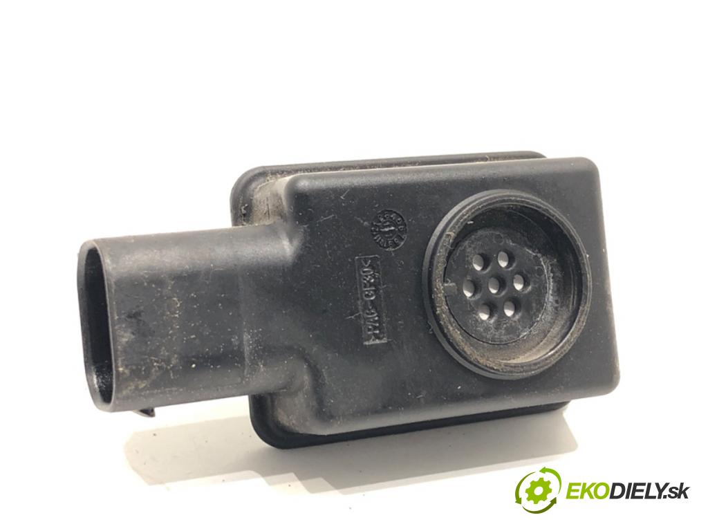 BMW F11 Kombi 2011 190 kW 530 d xDrive 2993 Snímač kvality vzduchu 9123861