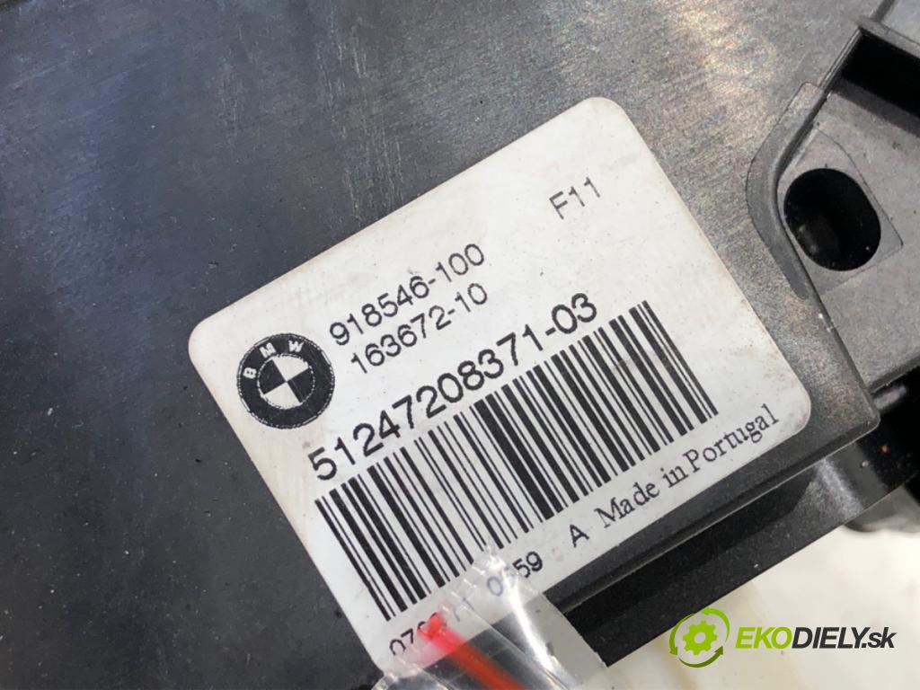 BMW F11 Kombi 2011 190 kW 530 d xDrive 2993 VLAK: dveří zadní část 7208371 918546