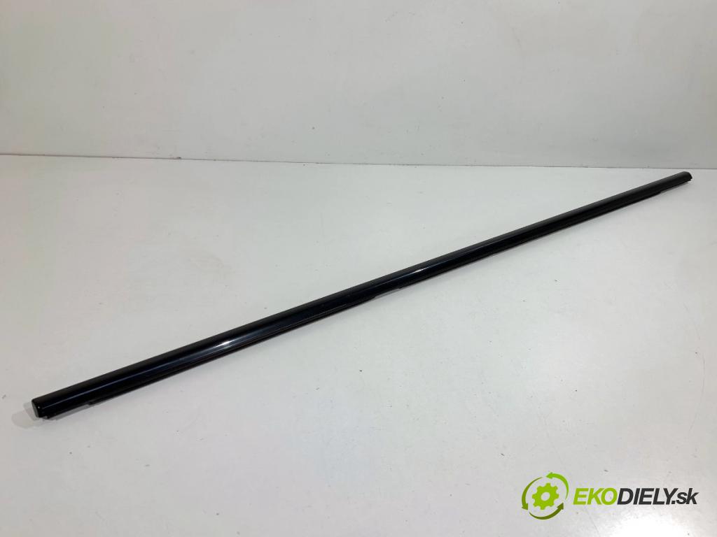 BMW F11 Kombi 2011 190 kW 530 d xDrive 2993 Lišta Sbírání: zad ľavy 