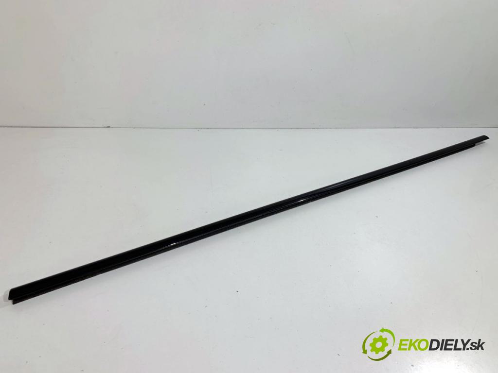 BMW F11 Kombi 2011 190 kW 530 d xDrive 2993 Lišta Sbírání: zad ľavy