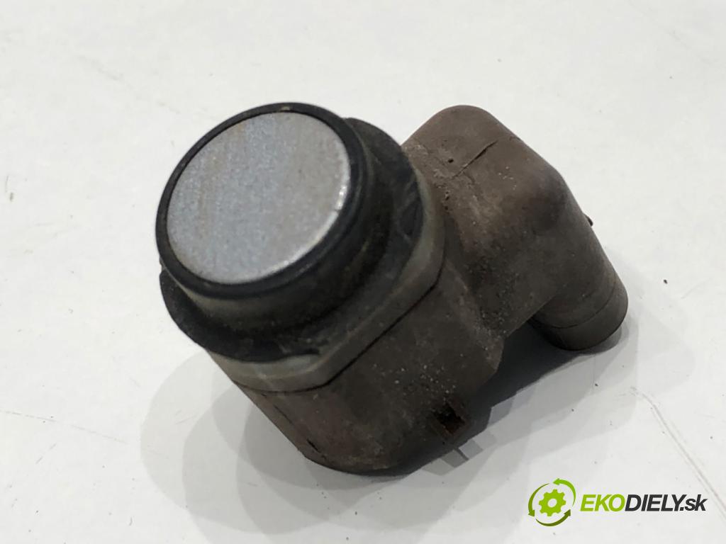 BMW F11 Kombi 2011 190 kW 530 d xDrive 2993 Snímač PDC 9270496