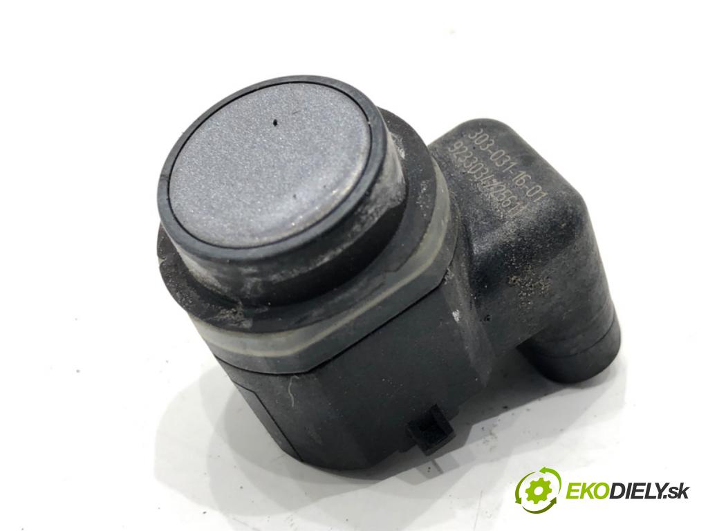 BMW F11 Kombi 2011 190 kW 530 d xDrive 2993 Snímač PDC 9231283