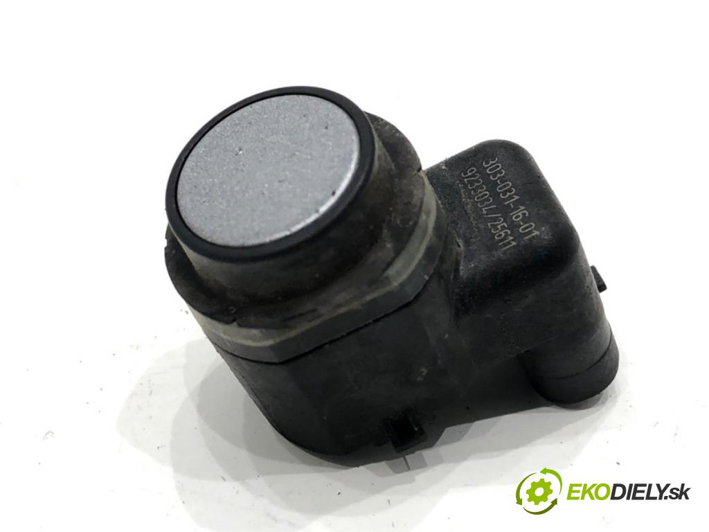 BMW F11 Kombi 2011 190 kW 530 d xDrive 2993 Snímač PDC 9231283