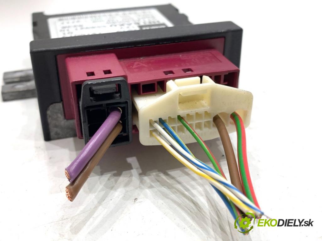 BMW F11 Kombi 2011 190 kW 530 d xDrive 2993 Modul pumpy paliva 55892110