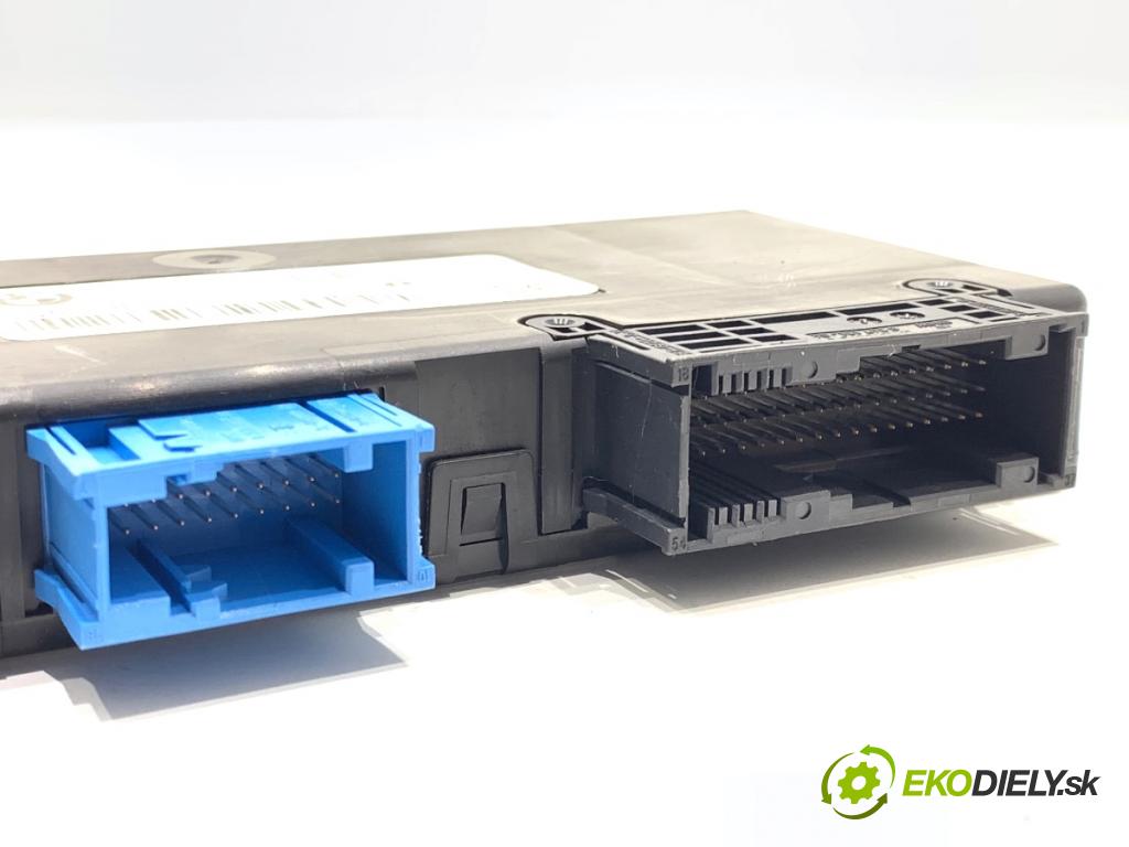 BMW F11 Kombi 2011 190 kW 530 d xDrive 2993 Modul komfortu 9267516 (Modul komfortu)