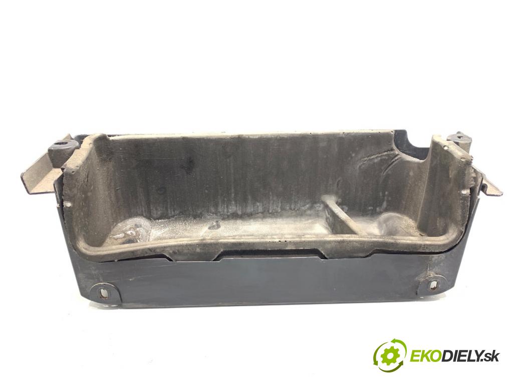 BMW F11 Kombi 2011 190 kW 530 d xDrive 2993 Clona Obal KOMPRESORA NIVO 7200605