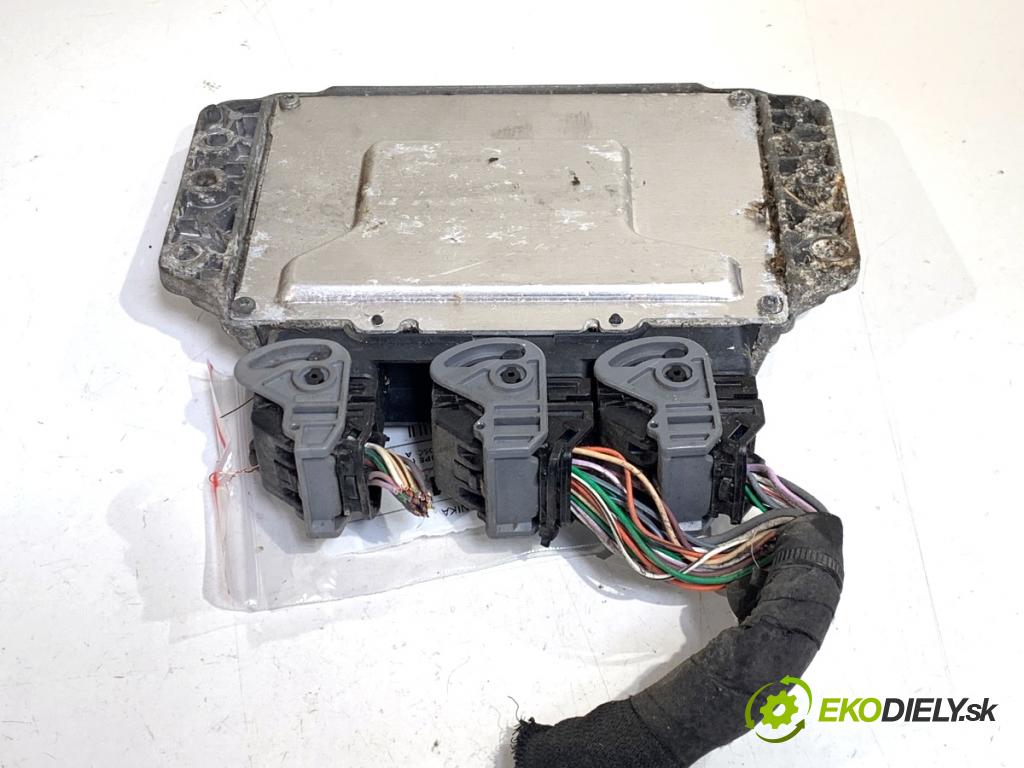 RENAULT MEGANE III coupe 2011 96 kW 1.4 TCe (DZ0F, DZ1V) 1397 riadiaca jednotka Motor 237100293R (Riadiaca jednotka)