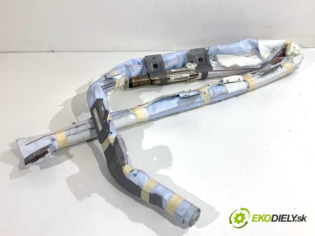 MITSUBISHI ECLIPSE SUV 2019 120 kW 1.5 T-Mivec 1499 stropní levý 0589-P1-000173