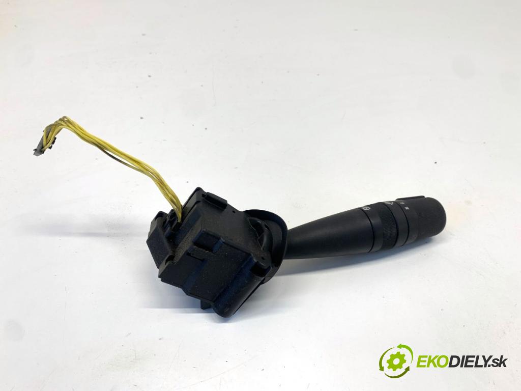 DODGE JOURNEY nadwozie wielkoprzestrzenne (MPV) 2009 103 kW 2.0 CRD 1968 Prepínač stieračov  (Prepínacie páčky pod volantom)