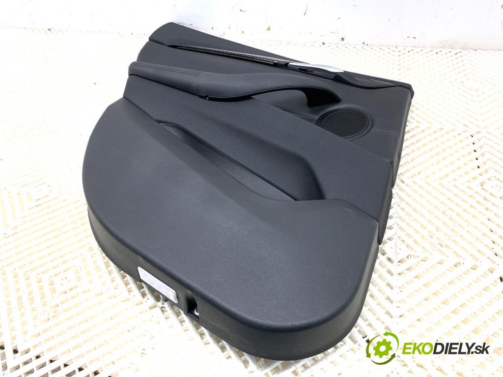 BMW F48 SUV 2017 110 kW sDrive 18 d 1995 ča dveře levý zadní část