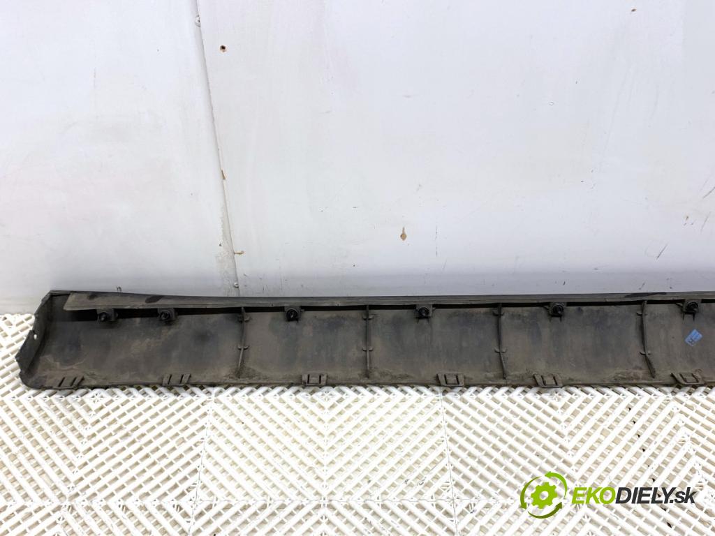 TESLA MODEL Y SUV 2023 235 kW EV 0 Lišta prahová pravy 1497744-00-D