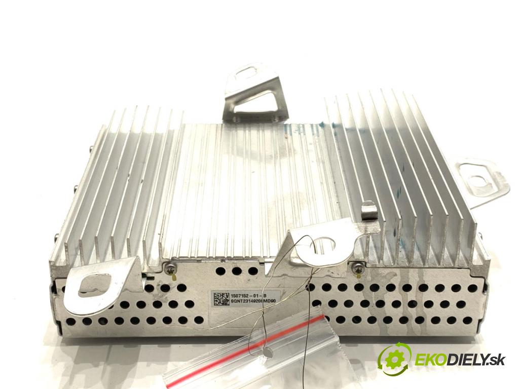 TESLA MODEL Y SUV 2023 235 kW EV 0 Zosilňovač 150715201B (Zosilňovač)