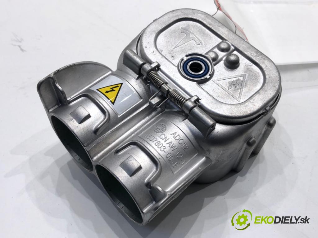 TESLA MODEL Y SUV 2023 235 kW EV 0 ZÁSTRČKA vysokého NAPĚTÍ: 1507803-00-B