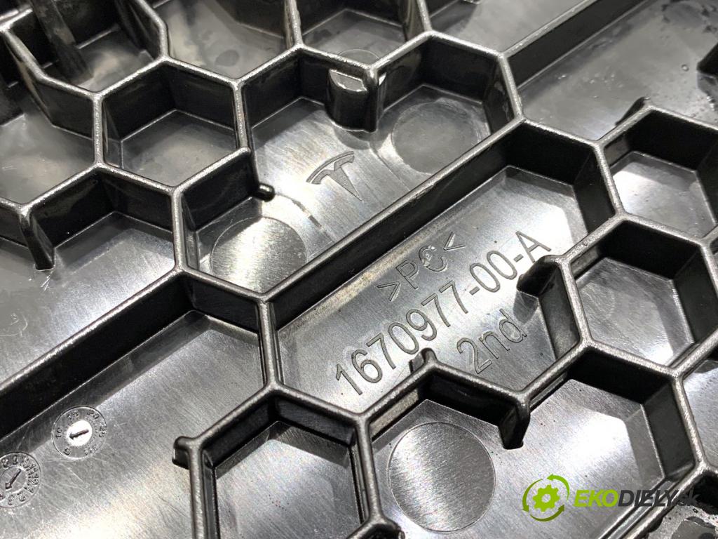 TESLA MODEL Y SUV 2023 235 kW EV 0 Modul komfortu pravy 149784800E