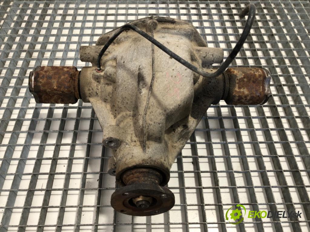 LAND ROVER FREELANDER I samochód terenowy zamknięty 2003 72 kW 2.0 DI 4x4 1994 Most ,diferenciál zad 