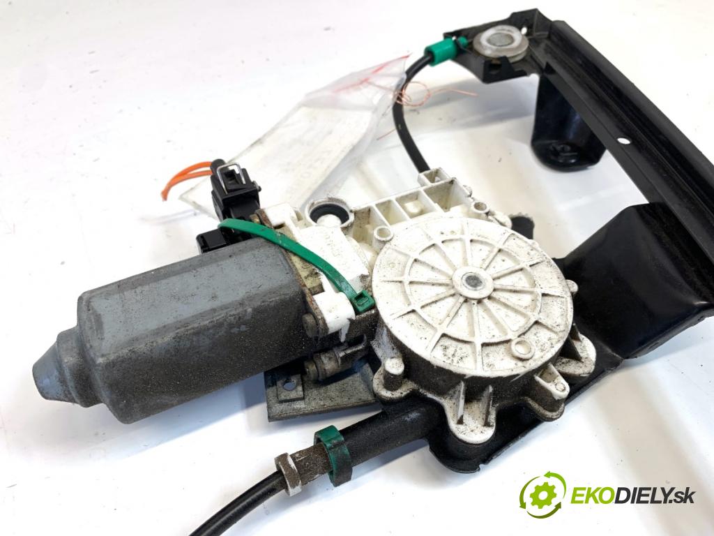 LAND ROVER FREELANDER I samochód terenowy zamknięty 2003 72 kW 2.0 DI 4x4 1994 Mechanizmus okna ľavy predný