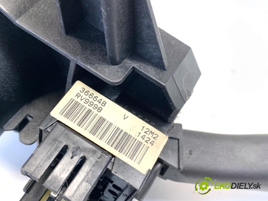 LAND ROVER FREELANDER I samochód terenowy zamknięty 2003 72 kW 2.0 DI 4x4 1994 Prepínač kombinovaný 54034911 (Prepínacie páčky pod volantom)