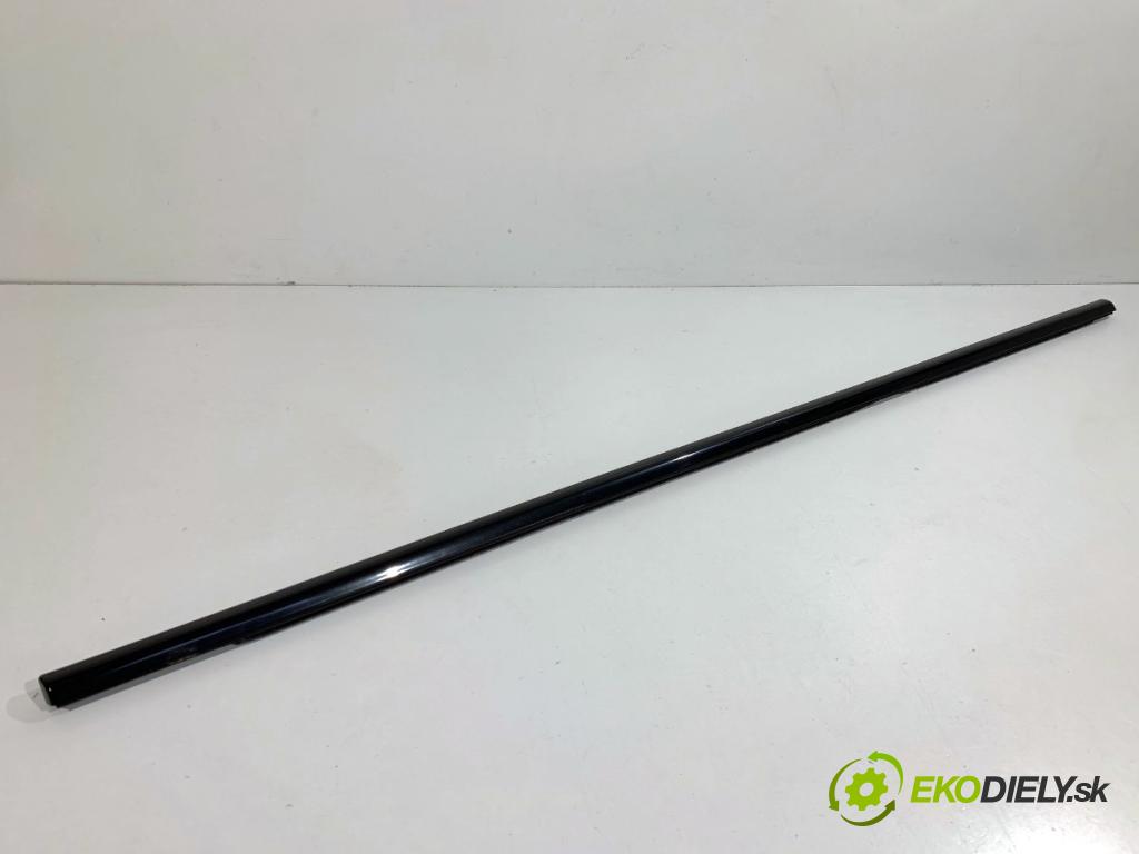 BMW F11 Kombi 2011 190 kW 530 d xDrive 2993 Lišta Sbírání: zad pravy 