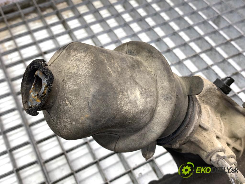 VW TRANSPORTER T4 Skrzynia 1993 44 kW 1.9 D 1896 řízení volantu 701422055G