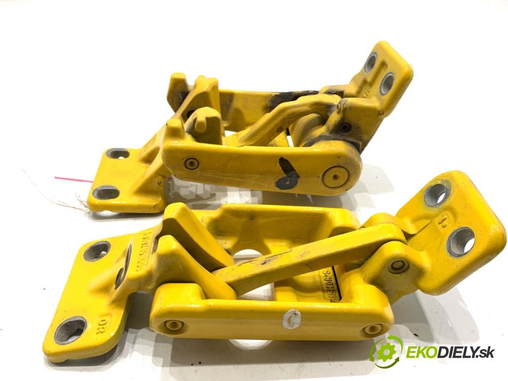 MERCEDES-BENZ eSPRINTER Skrzynia Skrzynia 2022 85 kW Electric (910.633)  Záves dverí pravy zad A9107409600