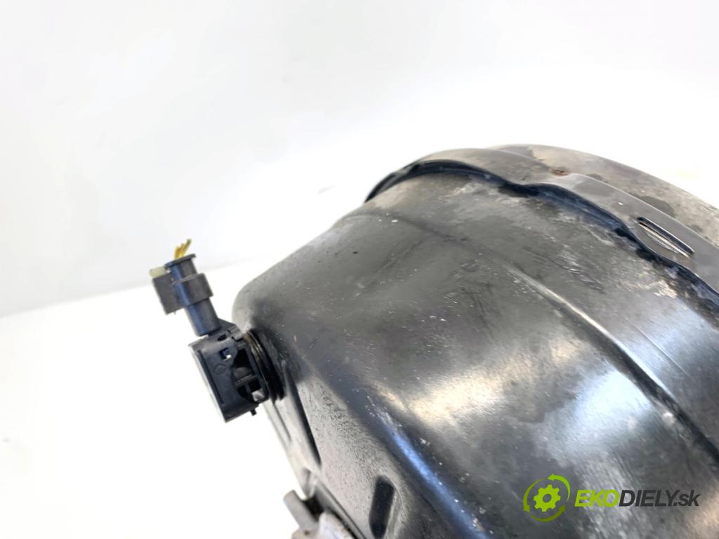 MERCEDES-BENZ eSPRINTER Skrzynia Skrzynia 2022 85 kW Electric (910.633)  Posilovač bŕzd A9104301400