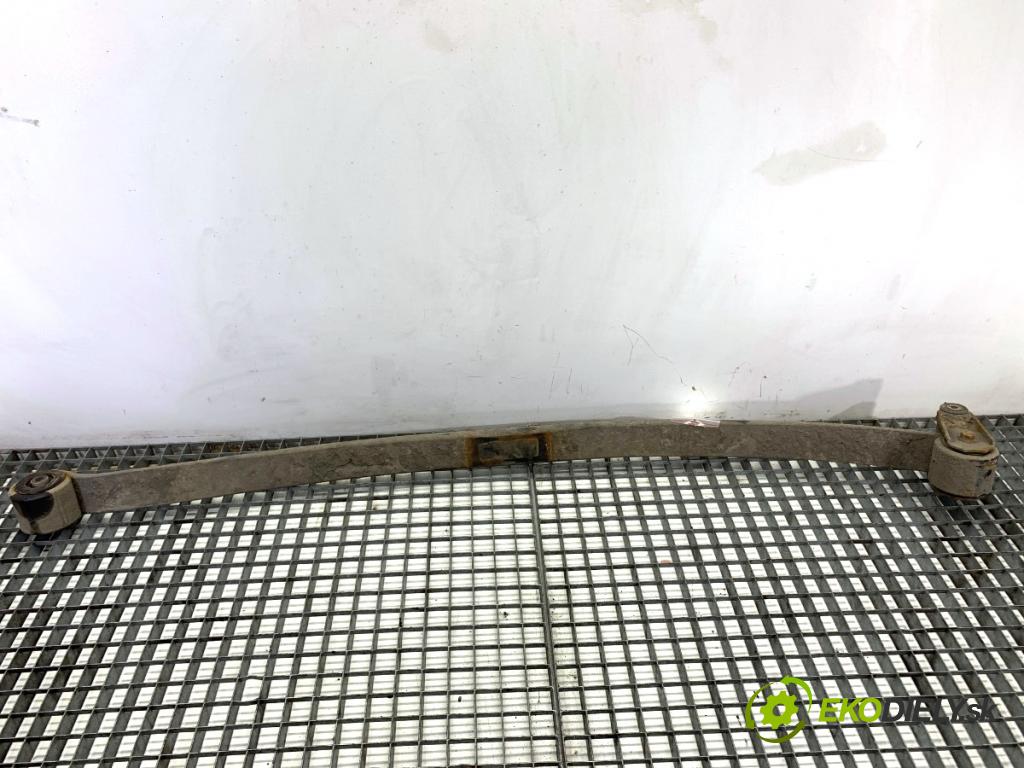 MERCEDES-BENZ eSPRINTER Skrzynia Skrzynia 2022 85 kW Electric (910.633)  Listové pero pravy zad