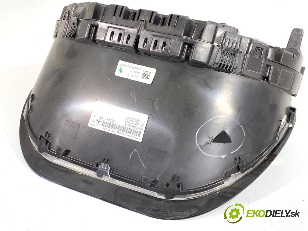 MERCEDES-BENZ eSPRINTER Skrzynia Skrzynia 2022 85 kW Electric (910.633)  Prístrojovka A9079003509 (Prístrojová doska)