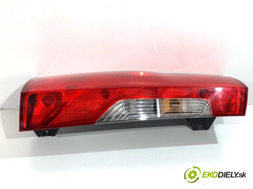 MERCEDES-BENZ eSPRINTER Skrzynia Skrzynia 2022 85 kW Electric (910.633)  Svetlo ľavy zad A9108200000