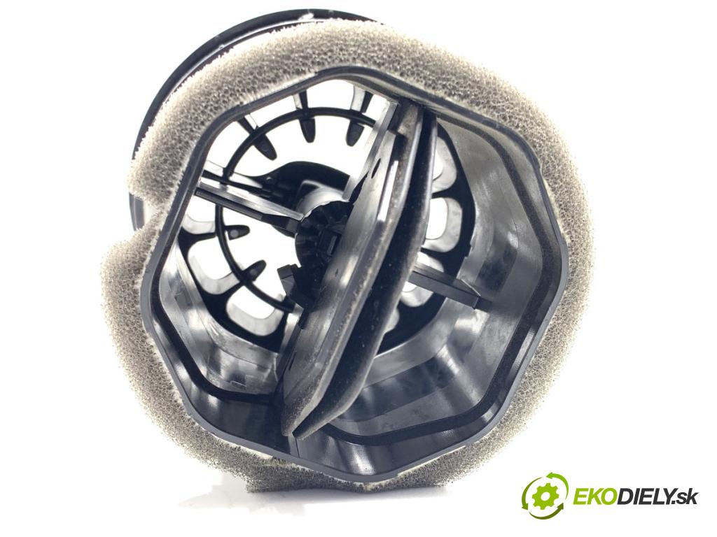 MERCEDES-BENZ eSPRINTER Skrzynia Skrzynia 2022 85 kW Electric (910.633)  Mriežky kúrenia pravy predný A9108303201