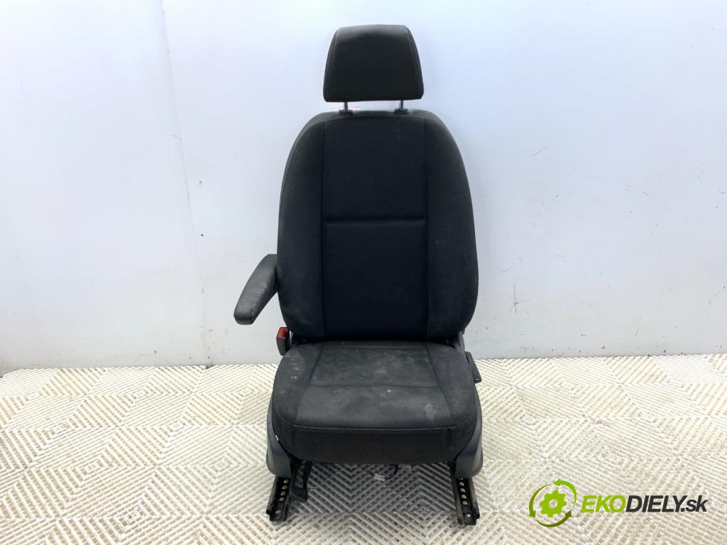 MERCEDES-BENZ eSPRINTER Skrzynia Skrzynia 2022 85 kW Electric (910.633)  Sedadlo ľavy predný 